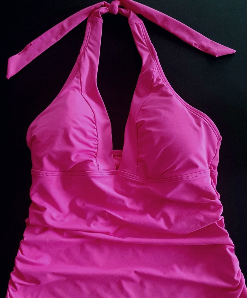 💖ATHLETA Flattering Halter Swim or Yoga Top - Picture 2 of 8